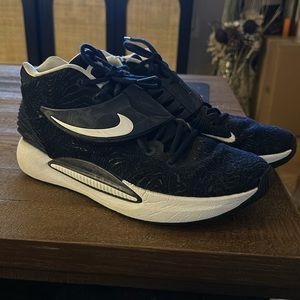 Nike KD 14 Navy, size 11